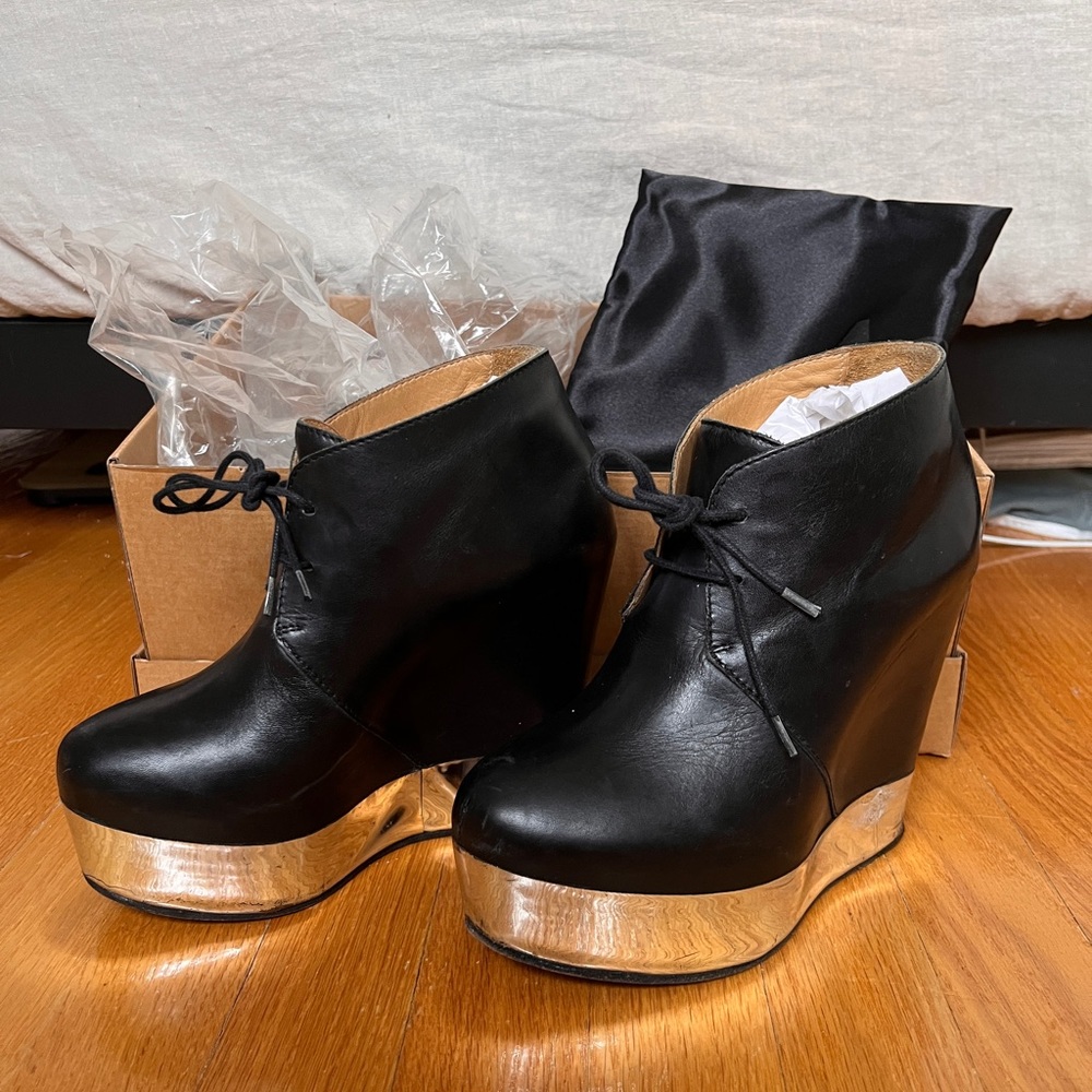 ACNE Atacoma Black Iconic Wedge